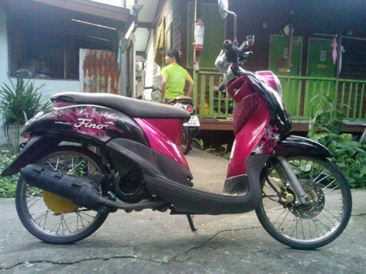 ขายพีโนปี55ถูกๆๆ12900