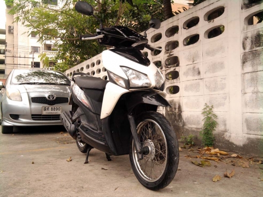 ขออนุญาติขาย Honda Click Combi Brake มือเดียว สีขาวมุก