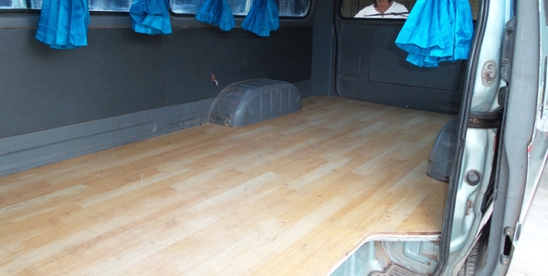 ขาย toyota hiace 1995 เครื่อง 2L ดีเซล