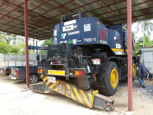 ขายรถเครน 4 ล้อ 25 ตัน Tadano M5 เอกสารเล่มทะเบียนพร้อมโอน เซฟตี้ครบ มีกล้อง มีแอร์ บูมเอวแน่น ปี 1991