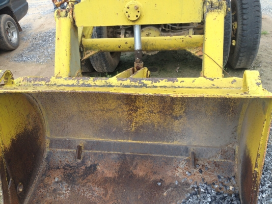 -ขายรถตักถูกๆ