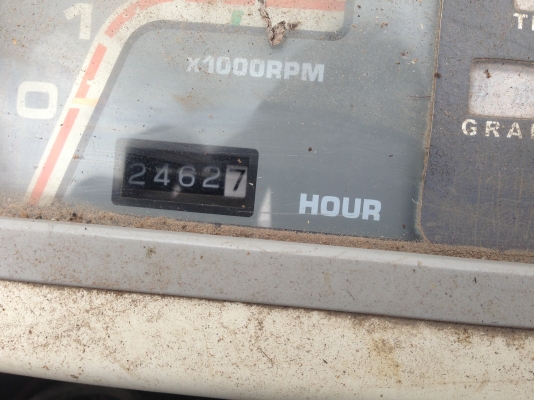 รถเกียว คูโบต้า  มีภาพวีดีโอ รุ่น DC 60 รถใช้งานมาแล้ว 2462 ช ม  รถมือหนึ่ง ป้ายแดง รถสวยพร้อมใช้งาน เครื่องยนต์ดี ช่วงล่างดี สนใจติดต่อ 081-9972972 089-8451778 คุณ ชัยยามินิมาท์ร