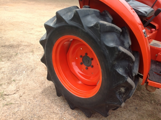 ปัญญาแทรคเตอร์มาแล้ว...จัดมาคูโบต้า L3608  ตัวเปล่า ปรับโฉมตามความต้องการครับ ขอบคุณ ลูกค้าเมือง สองแคว พิษณุโลก