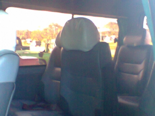 ขาย รถตู้ โตโยต้า ปี2000 หัวจรวด ไฟตาเพชร ราคาคุยกันได้ค่ะ