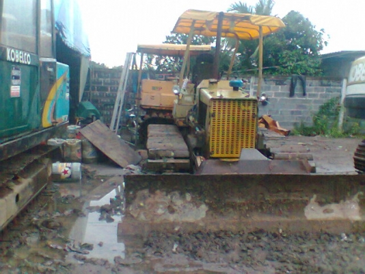 ขาย แทรคเตอร์ KOMATSU D2 - 5 ขาย แทรคเตอร์ KOMATSU D2 - 5