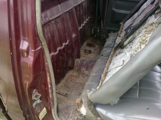 อีซูซเดิมสวย ขายถูก พร้อมใช้