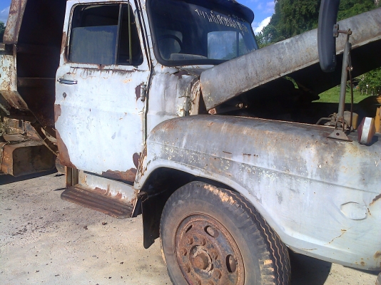 6ล้อดั้ม หัวยาวISUZU125แรง ปี*2530 ดั้มเรือ เฟืองท้ายฟูโซ่...ทนทาน ยาง900-20