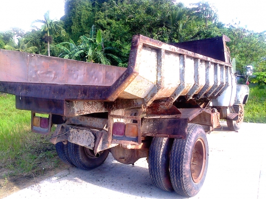 6ล้อดั้ม หัวยาวISUZU125แรง ปี*2530 ดั้มเรือ เฟืองท้ายฟูโซ่...ทนทาน ยาง900-20