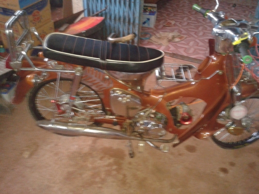 -ขายยย c50  มี. ท บ    หรือแลก..