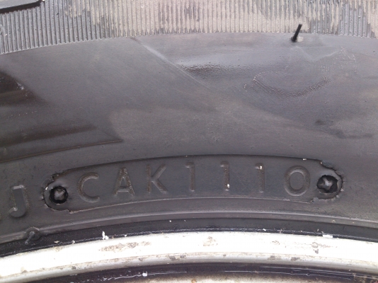 ขายแม็กISUZUพร้อมยางบริสโตร์265/70R16 ยางปี10 จำนวน 1 ชุด