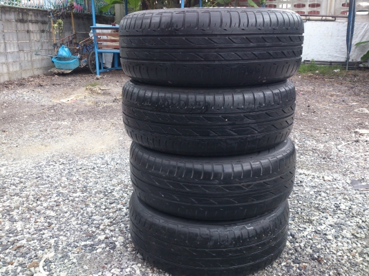 ขายแม็กLENSO 5 รู 114.3 พร้อมยางบริสโตร์215/60R16 ยางปี10 จำนวน 1 ชุด