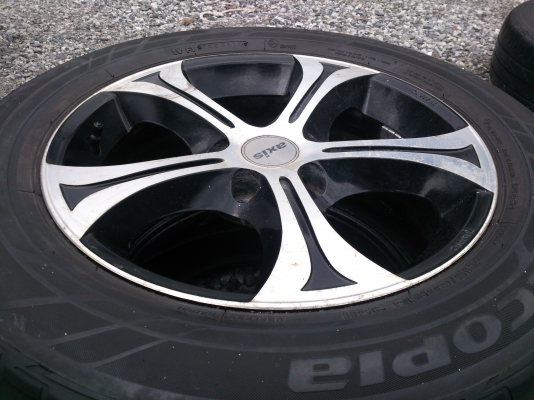 ขายแม็กLENSO 5 รู 114.3 พร้อมยางบริสโตร์215/60R16 ยางปี10 จำนวน 1 ชุด