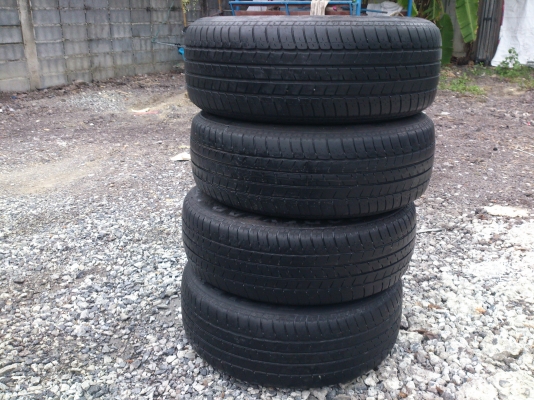 ขายแม็ก 4รู100 ขอบ16 พร้อมยาง205/55R16 ยางปี10 จำนวน 1 ชุด