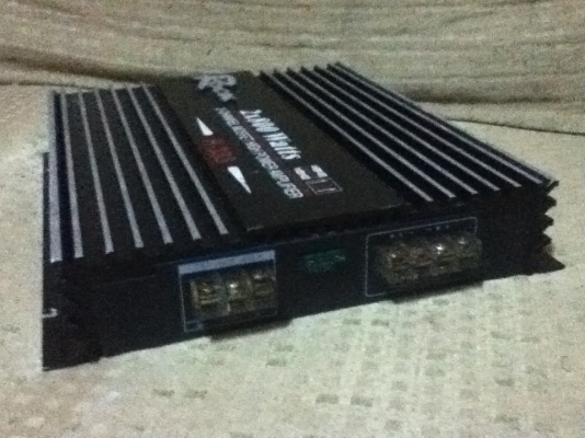 ขายแอมป์ Rock รุ่น R-333(2ch) ใช้ได้ปกติ 1000.-