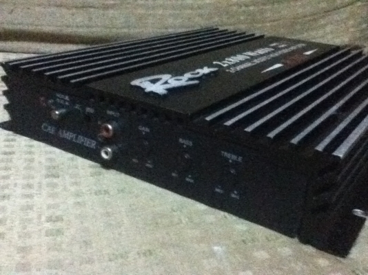 ขายแอมป์ Rock รุ่น R-333(2ch) ใช้ได้ปกติ 1000.-