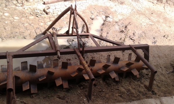 ขายรถไถคูโบต้า2202ข้างขาว สภาพพร้อมใช้งานพร้อมอุปกรณ์