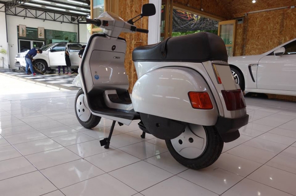 ขายหรือเเลก vespa cosa เดิมๆ สภาพนางฟ้า ไมล์ 5000 ของเดิมทั้งคัน