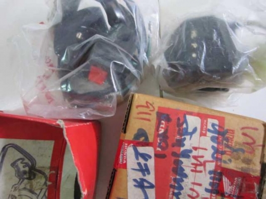 ขายอะไหล่ ดรีม คุรุสภา เเท้ใหม่เก่าเก็บมาหลาย10ปี สวยกิ๊บ