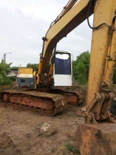 ขายKOMATSU PC 120-5สภาพสวยพร้อมใช้ ติดต่อได้ทีคุณ อ๊อฟ พิจิตร 086-737-9991