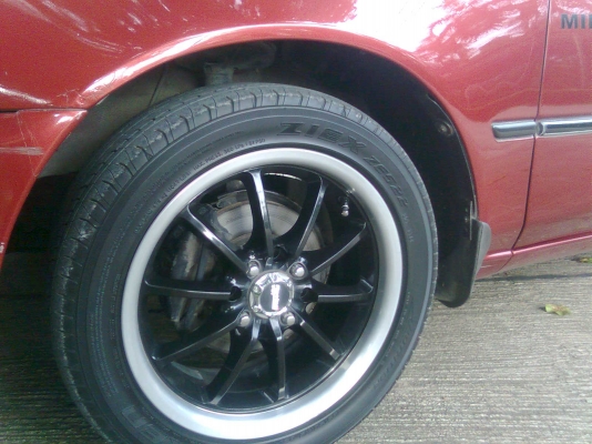 ขาย TOYOTA 3 ห่วง เครื่องหัวฉีด 1500 efi ปี 92 พร้อมเครื่องเสียงชุดใหญ่ สนใจโทรสอบถาม 089-8295500