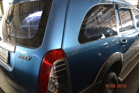 Isuzu Mu7 ขายตัดตามสภาพ ปี 06 Isuzu Mu7 ขายตัดตามสภาพ ปี 06