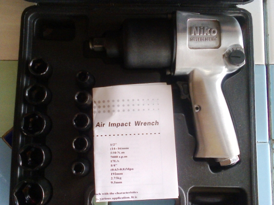 ปล๊อคลม ยี่ ห้อ NIKO