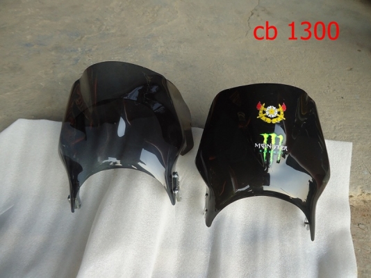 ขายท่อและบังโคลนท้าย แดร็กสตาร์ และ ชิว cb 400 , cb1300