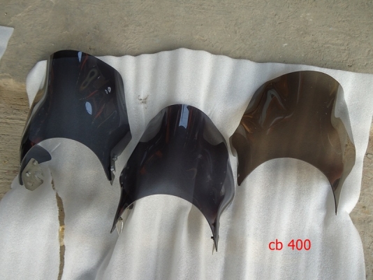 ขายท่อและบังโคลนท้าย แดร็กสตาร์ และ ชิว cb 400 , cb1300