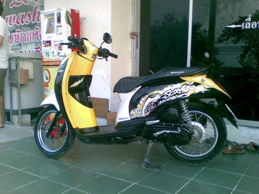 ถูกมาก Scoopy - i ปี 2555 รถสวยวิ๊ง หัวฉีดประหยัดน้ำมัน ถูกมาก Scoopy - i ปี 2555 รถสวยวิ๊ง หัวฉีดประหยัดน้ำมัน