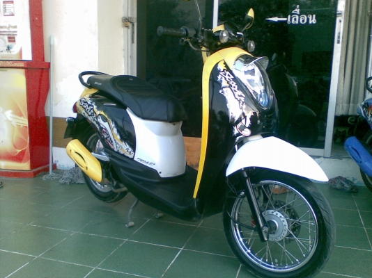 ถูกมาก Scoopy - i ปี 2555 รถสวยวิ๊ง หัวฉีดประหยัดน้ำมัน