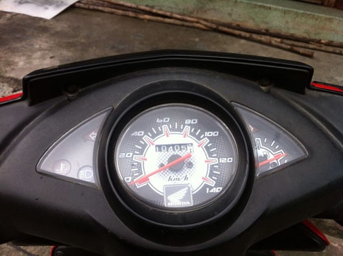 click ปี 50 สีส้ม แดง ดำ รถบ้าน สภาพสวย เดิมๆ เครื่องแน่น เอกสารพร้อม click ปี 50 สีส้ม แดง ดำ รถบ้าน สภาพสวย เดิมๆ เครื่องแน่น เอกสารพร้อม