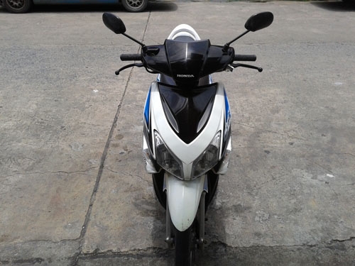 click ปี49 สีขาว ฟ้า รถบ้าน สภาพเดิม เครื่องแน่น ไม่มีควันขาว ไม่หลวมเครื่องฟิตๆ ภายนอกตามรูป มีเล่ม เอกสารครบ ราคาถูกๆ click ปี49 สีขาว ฟ้า รถบ้าน สภาพเดิม เครื่องแน่น ไม่มีควันขาว ไม่หลวมเครื่องฟิตๆ ภายนอกตามรูป มีเล่ม เอกสารครบ ราคาถูกๆ