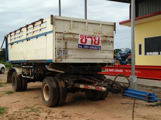 ขายลูกพ่วง