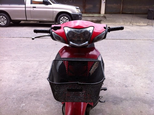 wave 100 ubox ปี 49 กุญแจใหญ่ สีแดง เทา สภาพเดิมๆ เครื่องแน่น ภาษีขาดปีเดียว ต่อ 100 บาท (ป้ายเหลือง) ราคาเบาๆ