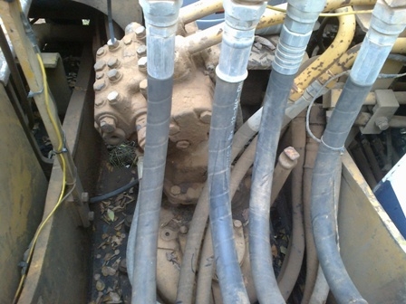 ขาย KOMATSU PC 120-2  ราคา 420,000 บาท(ลงรูปเพิ่มแล้ว)