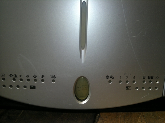 ขายเครื่องฟอกอากาศ Daikin ใช้ในบ้านพร้อม รีโมท