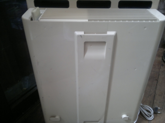 ขายเครื่องฟอกอากาศ Daikin ใช้ในบ้านพร้อม รีโมท