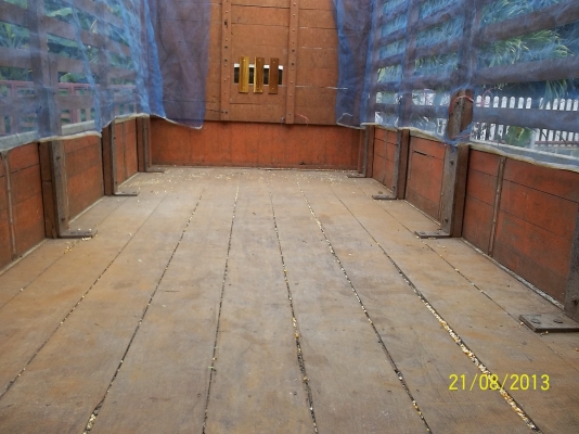 ขาย6ล้อกลางFB  120  แรง ห้างปี38ทะเบียนเอกสารพร้อมโอน