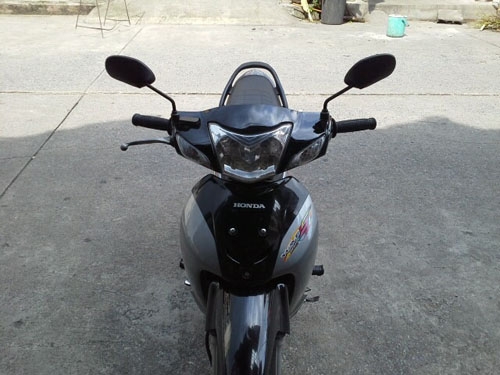 wave100s ปี 50สีเทา  เครื่องดีแน่นๆเดิมๆ ชุดสีสวย เอกสารครบ มาลองขับได้จ้า