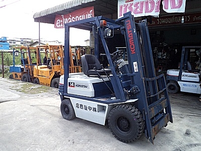 ขายรถยกโคมัสสึ 1.5 ตัน รุ่น15 เครื่องเบนซิน แผงงาสไลด์ กระบอกคู่ เสาสูง 3 เมตร ยางตันใหม่ พวงมาลัยเพาเว่อร์ สีเดิมจากนอก นำเข้าจากญี่ปุ่น ใช้งานได้ทันที ขายรถยกโคมัสสึ 1.5 ตัน รุ่น15 เครื่องเบนซิน แผงงาสไลด์ กระบอกคู่ เสาสูง 3 เมตร ยางตันใหม่ พวงมาลัยเพาเว่อร์ สีเดิมจากนอก นำเข้าจากญี่ปุ่น ใช้งานได้ทันที