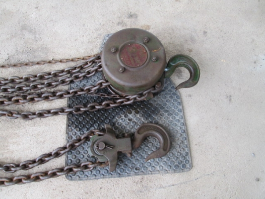 รอกโซ่แบบสาว 3Ton "TOA"