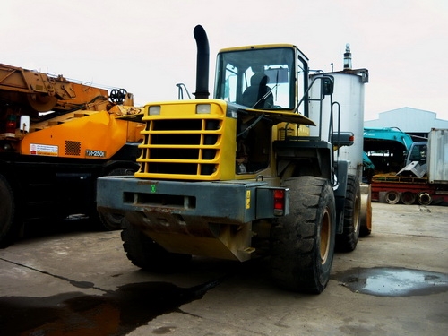 รถตัก Komatsu WA300-3 รถเก่านอก สภาพเดิมๆ พร้อมใช้งาน