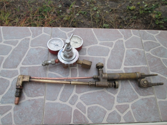 หัวเชื่อมแก๊ส พร้อมวาล์วแบบ2ทาง