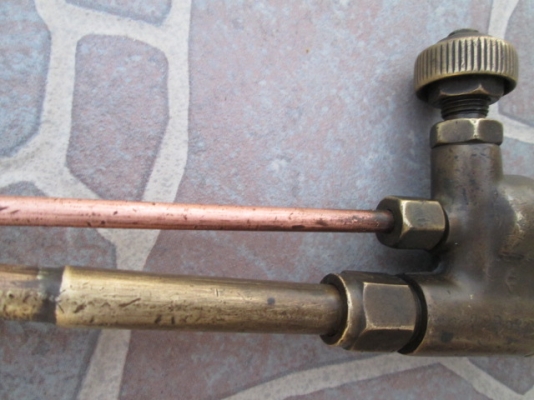 หัวเชื่อมแก๊ส พร้อมวาล์วแบบ2ทาง หัวเชื่อมแก๊ส พร้อมวาล์วแบบ2ทาง