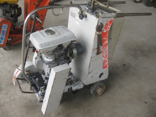 ขายเครื่องตัดคอนกรีตCONCRETE CUTTER EKEN ERC140 EY28พร้อมใช้งาน