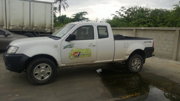 ขายด่วนๆ รถกระบะ TATA แค๊ป ปี 2010 พร้อม ถังแก๊สจากโรงงาน 3 ถัง ขายด่วนๆ รถกระบะ TATA แค๊ป ปี 2010 พร้อม ถังแก๊สจากโรงงาน 3 ถัง