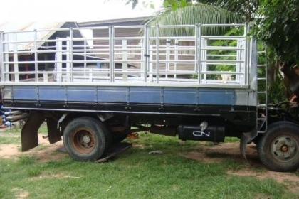 ขาย NPR 115 กระบะคาร์โก้ยาว 4.3 m คอกแป๊บ พร้อมใช้ 088-4501277