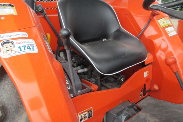 ขายรถแทรคเตอร์ รุ่น L4508DI-SP มือสองพร้อมใบมีดดันดิน