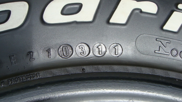 ขายยาง BF Goodrich Allterrain ขนาด 30 9.5 r15  สวยมาก