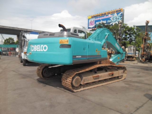 ขายรถขุด KOBELCO SK 230-6 สภาพพร้อมใช้งาน